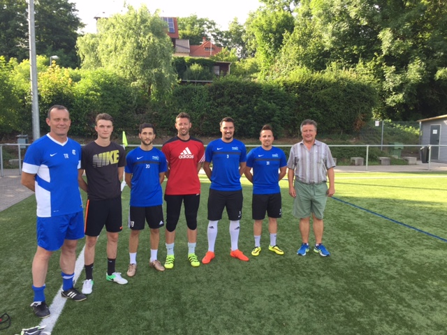 Neuzugänge 1. Mannschaft Trainer Bernd Eichmann, Dominik Schokies, Engin Yalcin, Georg Amann, Christian Schneider, Max Wettmann, Abteilungsleiter Dr. Sebastian Richter